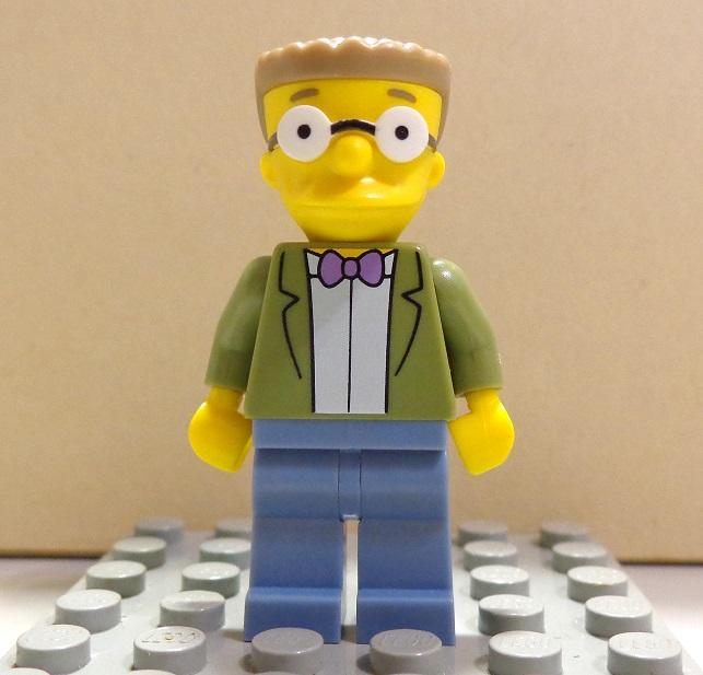 【LEGO樂高】71009抽抽樂系列人偶包The Simpsons 辛普森家庭 艾甲甲 Waylon Smithers
