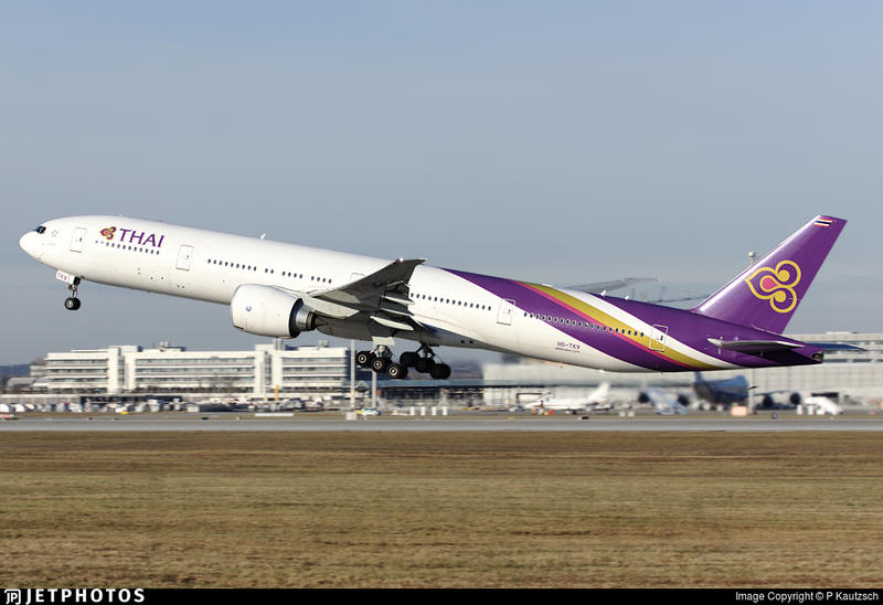 inflight 1/200 タイ航空　B777-300ER HS-TKV inflight 1/200 タイ航空 B777-300ER HS-TKV