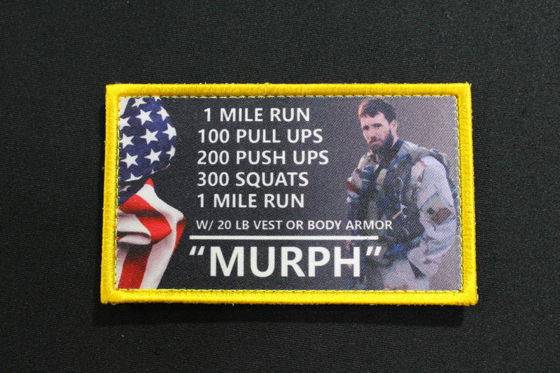 【九號工作室】 墨菲挑战 The Murph Challenge 臂章/熱轉印(背面帶魔鬼沾公) P-241