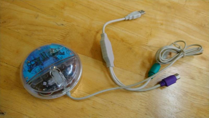 (二手)稀有絕版品!! LEVI'S透明圓形滾輪滑鼠附滑鼠墊~實際可用~附轉接連接線
