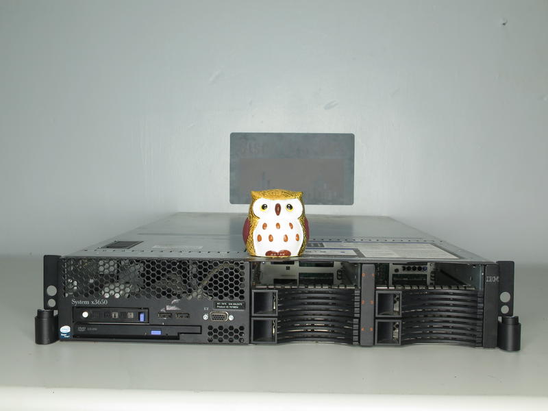 IBM X3560 / X5160 CPU / 1GB RAM / AC power * 1