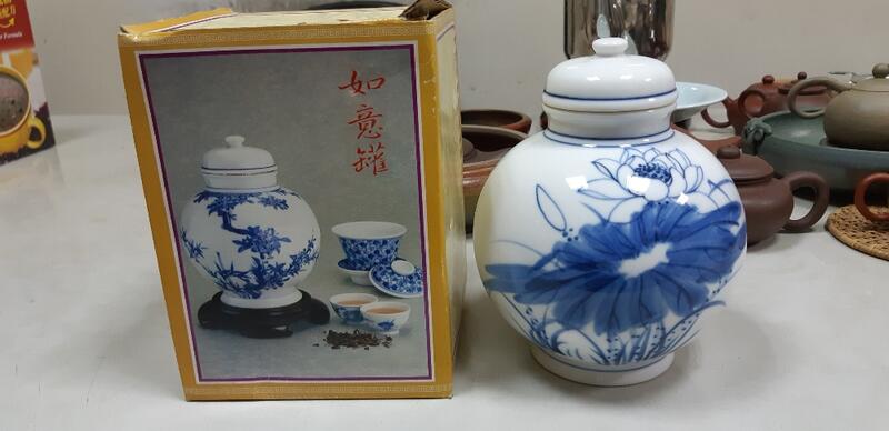 《就是愛壺》鴻展陶藝早期手繪茶葉罐-荷花 精緻全新完整