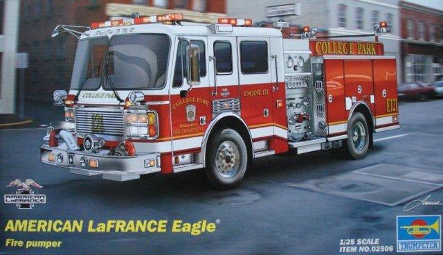 威逸模型] 小號手1/24 美國消防車2002年LaFRANCE Eagle Fire Pumper 