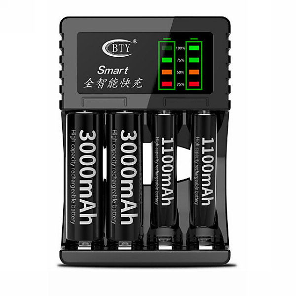 全智能快充 USB充電電池充電器 充飽自動斷電 燈號指示 4個充電槽 4號AAA或3號AA電池 