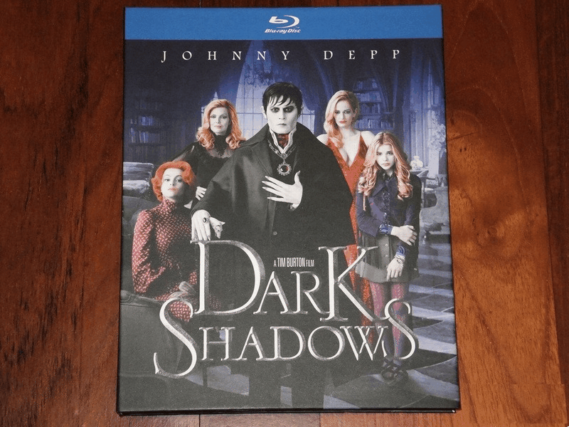 【AV達人】【BD藍光】黑影家族：初回限定書本紀念版Dark Shadows(中文字幕,DTS-HD)#