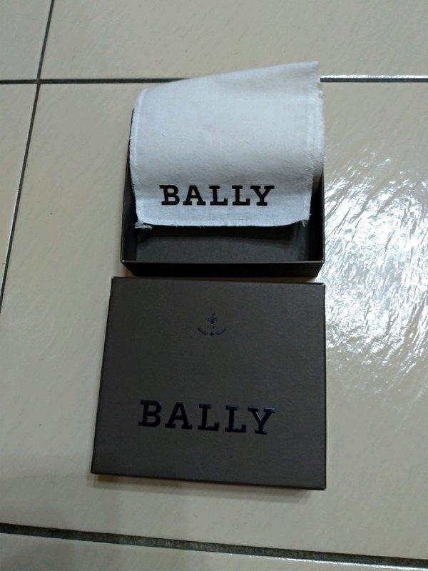 Bally 包裝紙盒