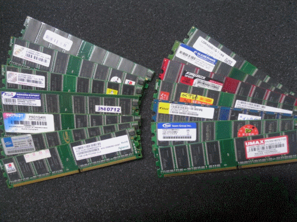 含稅 創見 各大廠牌 DDR 400 1GB 桌上型記憶體 終身保固 50元 09R945
