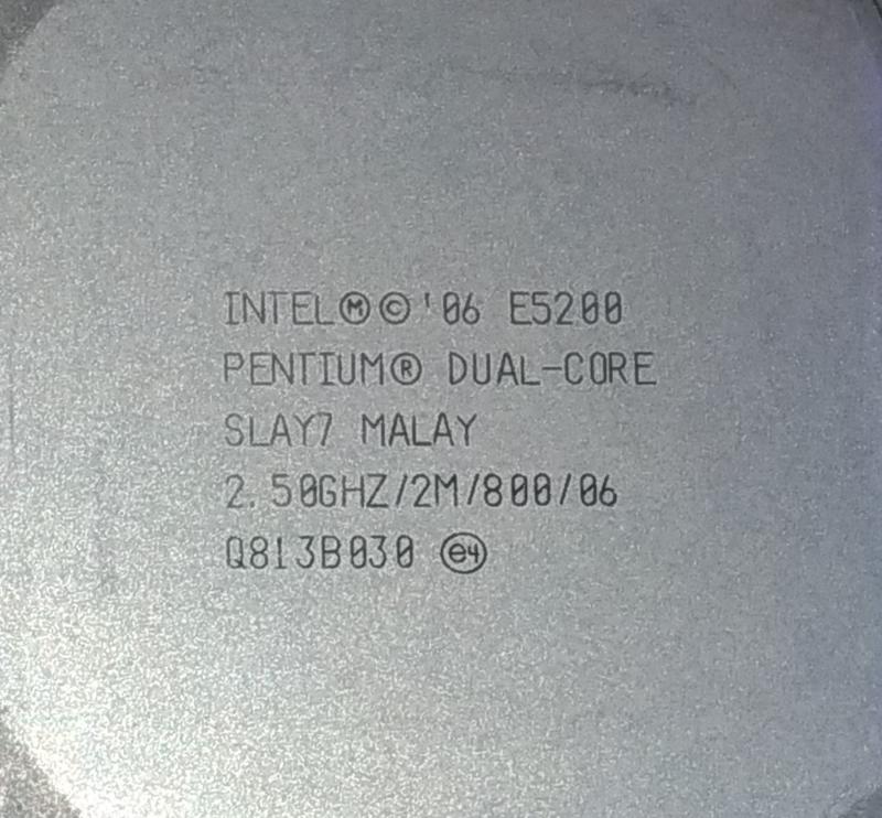 775 腳位  INTEL CPU 處理器 Dual-Core E5200 (2.5GHz / 2M / 800)