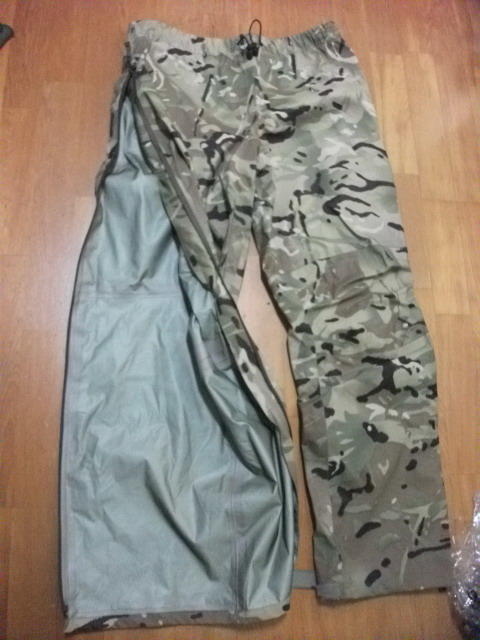 [英軍]九成九新MTP goretex lightweight褲  -XL號(85/ 100--38~42")
