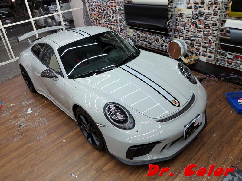 Dr. Color 玩色專業汽車包膜 Porsche 911 GT3 車身線條客製化 (3M 1080)