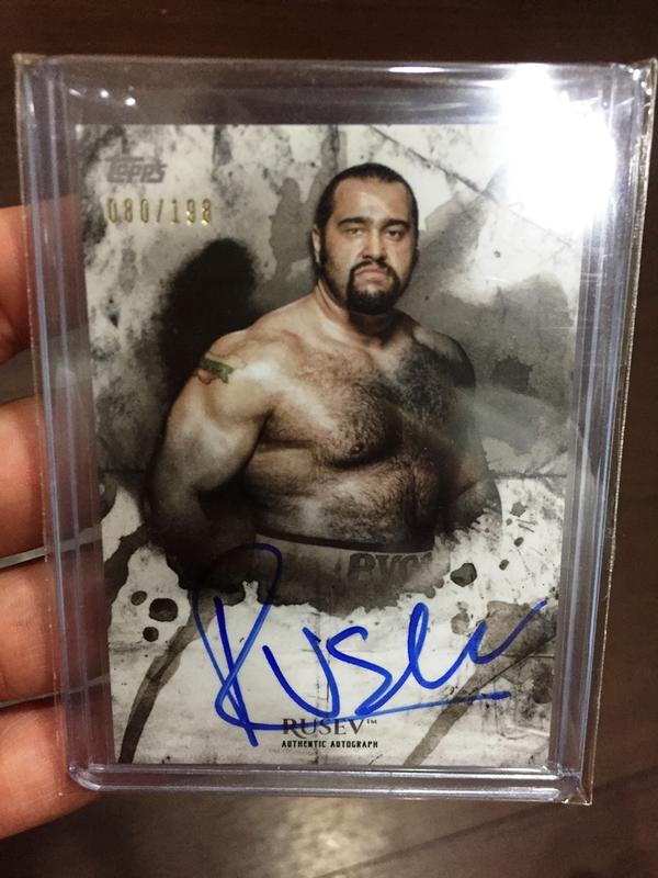 [J.K 收藏館]WWE 2次WWE美國冠軍 重量級摔角手 Rusev限量卡面簽!