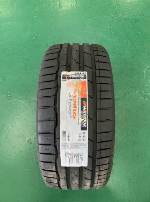 HANKOOK Ventus S1 evo3 245/35r19 2本-