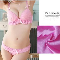 日系緞面內衣褲深v低胸胸罩爆乳深溝內衣【2093】窈窕美人b...