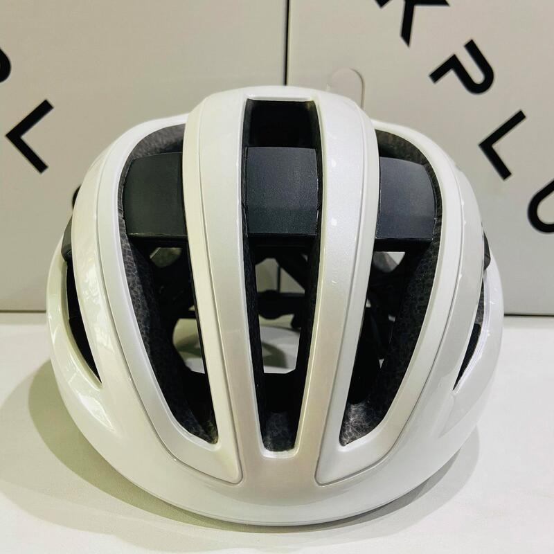 【皇小立】KPLUS NOVA 磁吸式安全帽 白 自行車安全帽 / KASK MONTON POC OGK GIRO