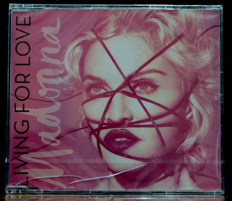 現貨 Madonna 瑪丹娜- Living For Love 2 Track 德國版 CD 全新未拆