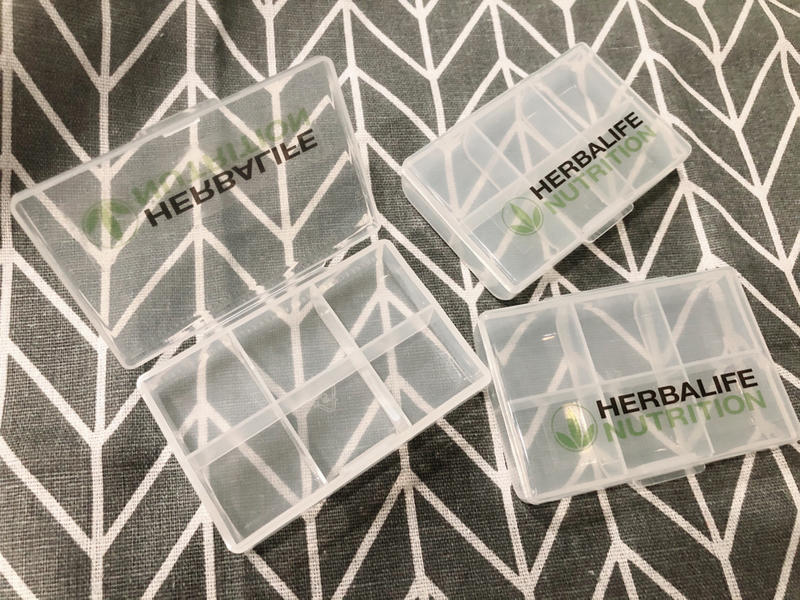 Herbalife logo貼紙小六格錠片盒 藥盒 收納盒  有logo 貼紙與無logo貼紙款