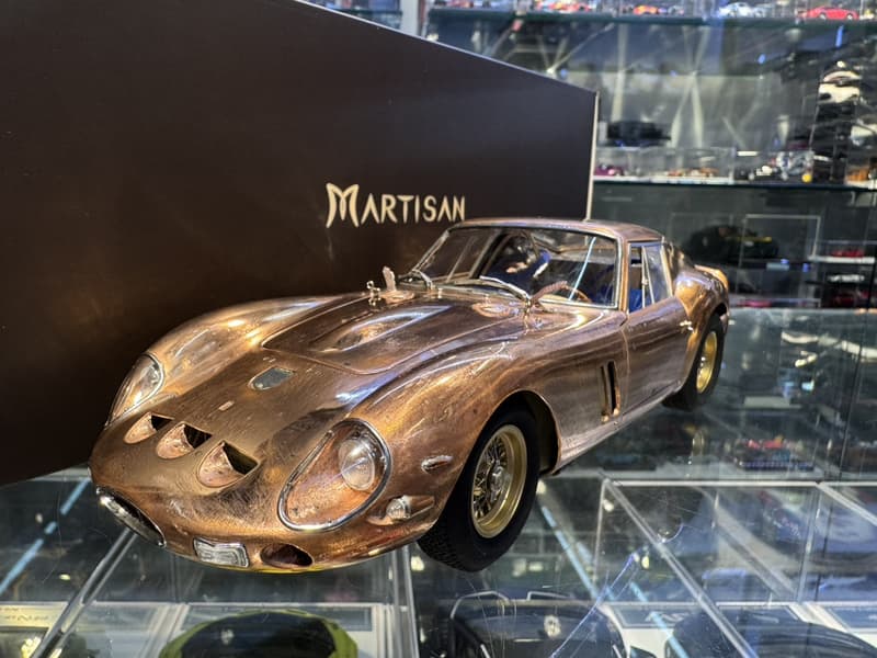 1-18-martisan-ferrari-250-gto