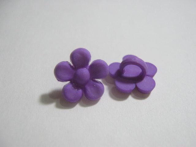 【鈕釦部屋】~~ 造型鈕釦 -- 小花朵 ( 1.1cm ) -- D1145 -- 每顆1元