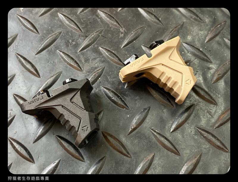【狩獵者生存專賣】 M-LOK 系統 MINI 戰術小握把/阻手-黑色/沙色 | 露天市集 | 全台最大的網路購物市集