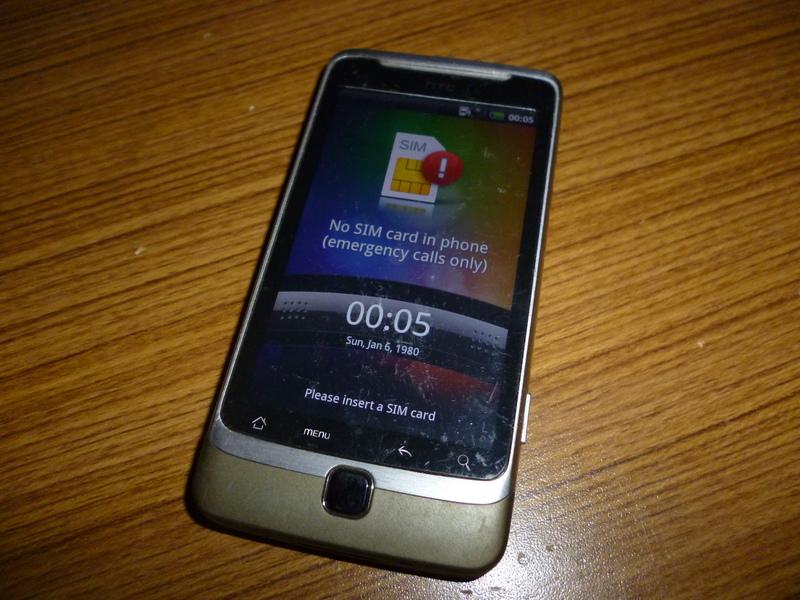 HTC-7272智慧型手機600元-功能正常