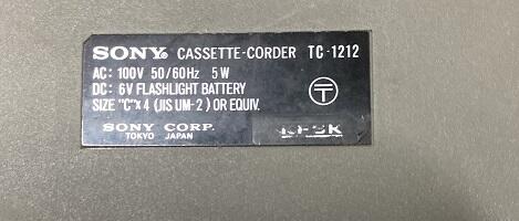 二手市面稀少復古日本制SONY索尼TC-1212卡帶錄音機(外接電源有反應但卡帶無法運轉當收藏/裝飾品)