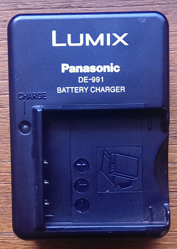 Lumix Panasonic DE-991 鋰電池充電器