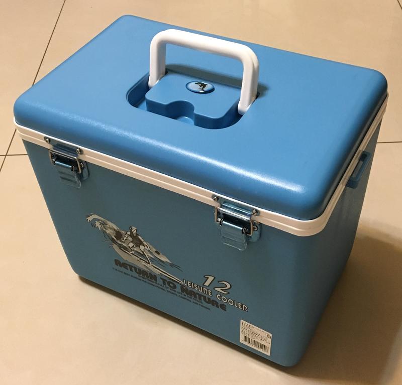 【不露就Blue】冰桶(12L) / 保溫冰桶 / 冰箱 / 釣魚 /野餐/ 12 L