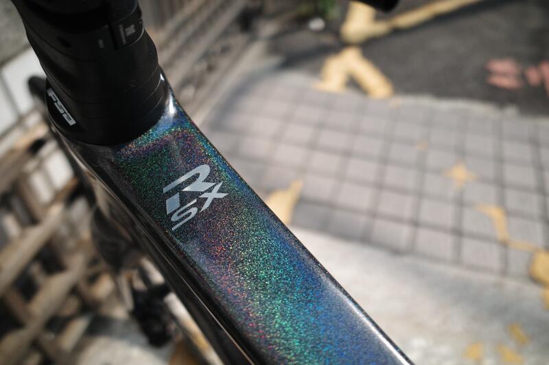 【小哲居單車】HASA RSX 全隱藏走線 / 碟煞碳纖維公路車 / 超級變色龍 | 露天市集 | 全台最大的網路購物市集
