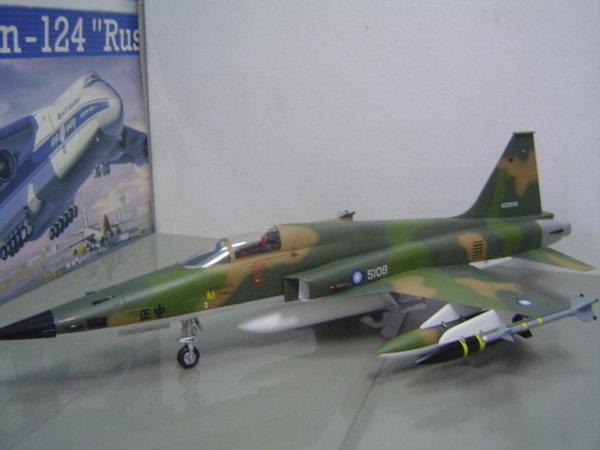 請勿下標  F-5E  1/32 　歡迎訂製　小敏模型