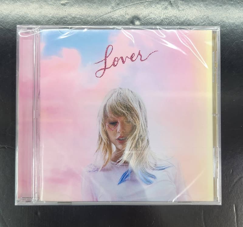 Taylor Swift / Lover 泰勒絲 情人CD 環球音樂 全新正版 | 露天市集 | 全台最大的網路購物市集