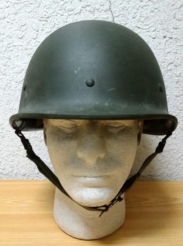 伊拉克共和衛隊M-80 防彈頭盔(非 鋼盔 刺刀 美軍 德軍 國軍 防毒面具)