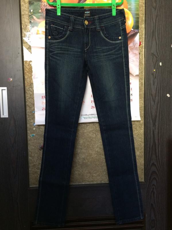 專櫃 品牌 LEVI ' S   LADY  日本製 個人 獨特 風格 魅力 品味 質感  牛仔 長褲 28