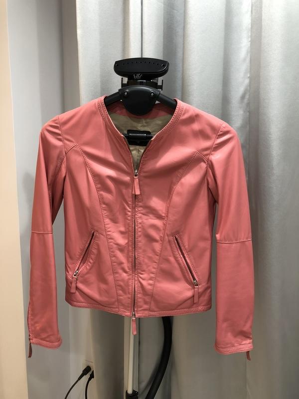<EMPORIO ARMANI> 皮衣外套 女 粉色 S號 狀態良好 購於台北101專櫃