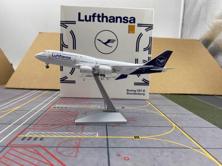 YY Model Lufthansa 漢莎航空 B747-8i D-ABYA 1:400