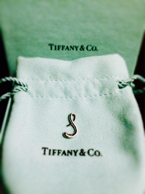 Tiffany 英文字母S墬子 ( 專櫃正品 ) 