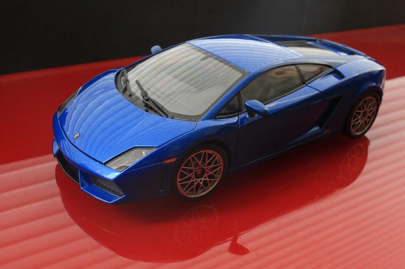 1/18 AUTOART Lamborghini Gallardo LP560-4 藍色