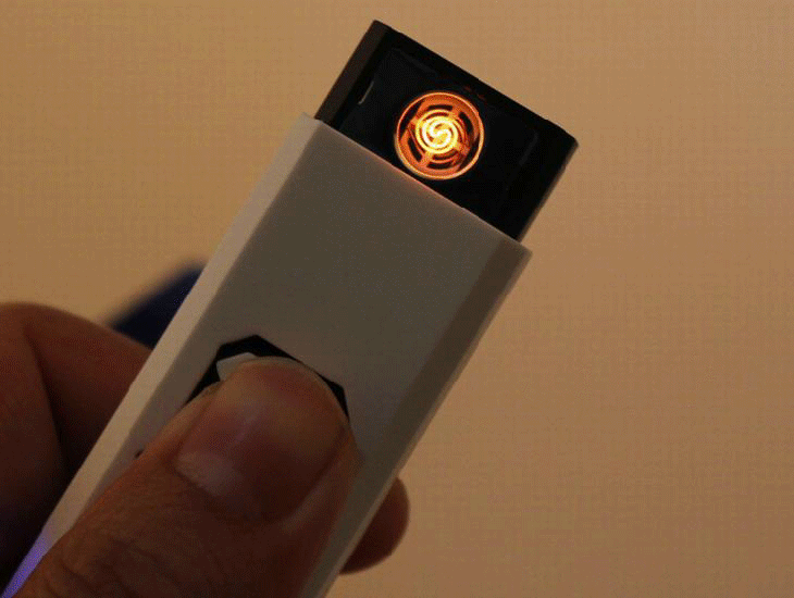 【露天A店】(USB 充電 打火機 )超人 防風 USB打火機  電子點煙器 電子打火機【最新版.防過充.自動停火】