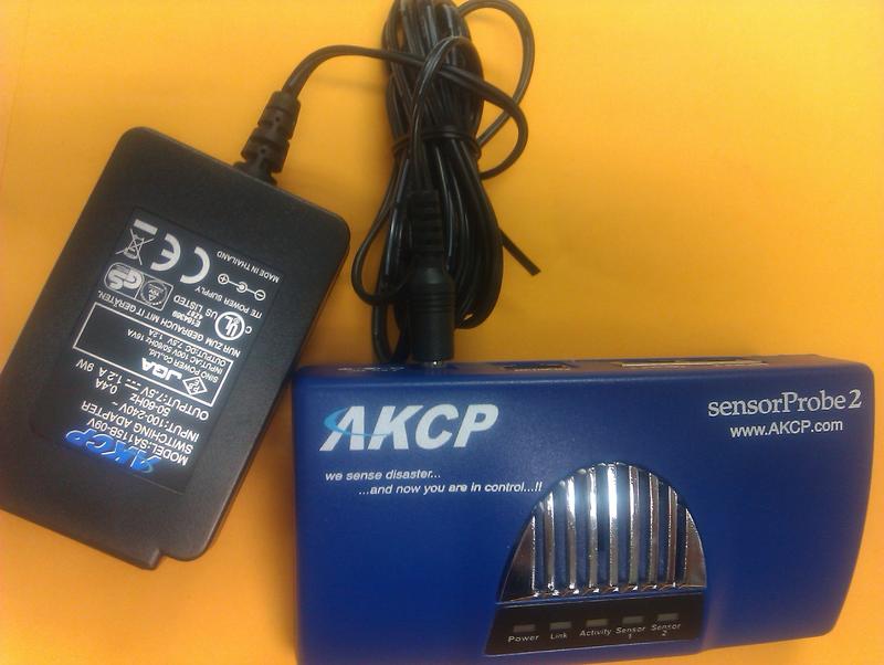 九成新akcp sensorprobe2數據中心網路預警監測系統室溫環境監測器溫度感測器SNMP