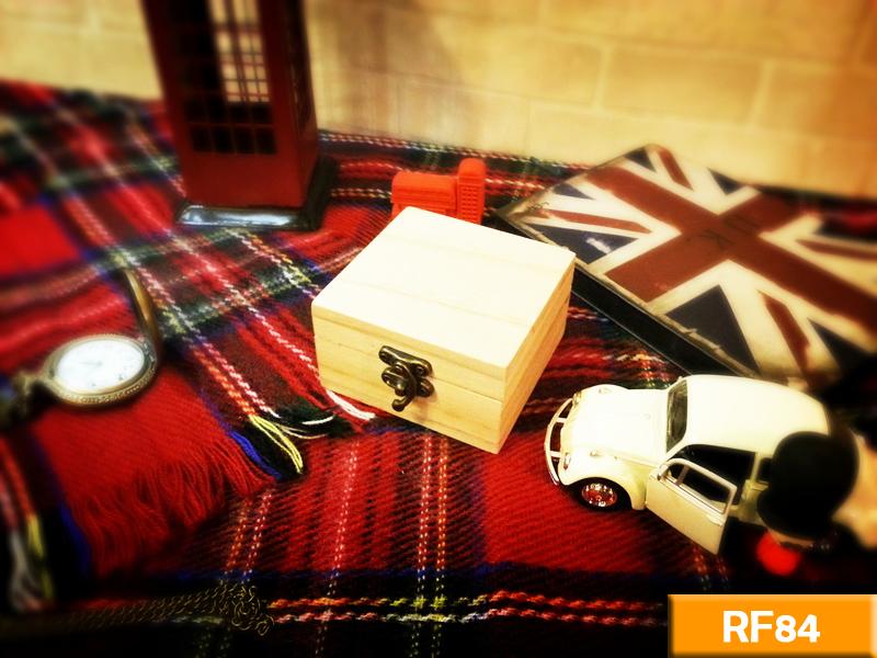 實木方形小首飾盒 禮品盒 (原木色) RF84 木盒 首飾盒 工業風 北歐 復古 鎖盒 婚禮小物 結婚