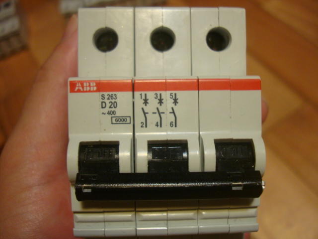 ABB 微型 斷路器 3P S263 D20 無熔絲開關 軌道型