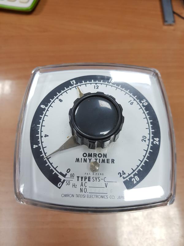 OMRON SYS-C 電動機計時器