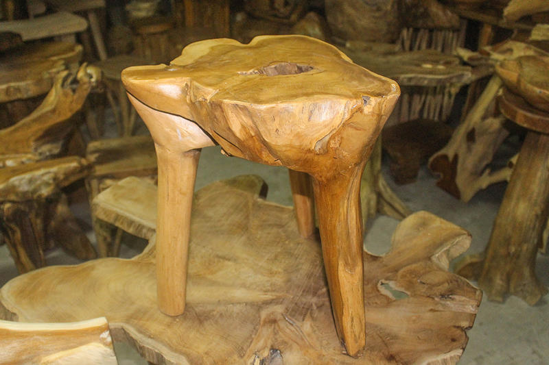 【自然屋精品】柚木三腳椅 柚木椅 三腳椅 印尼柚木椅 實木椅 椅子 挖空 自然風 展示椅