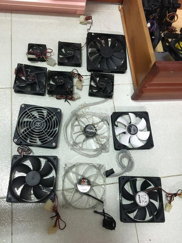 高雄 小港區 桂林 - 2手 電腦主機 風扇類 8成新 拍賣出售 - 自取自搬 - 透天1～3樓