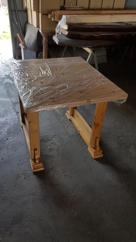 台灣黃檜原木桌板，拼板，二代林(長90cm，寬75.5cm，厚3.3cm) 實木桌板，單桌面，沒有腳架