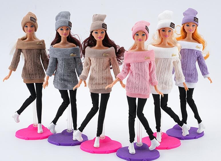 芭比 四件套 毛衣 毛帽 套裝 針織衫 內搭褲 鞋子 組合 帽子 布鞋 娃娃 衣服 配件
