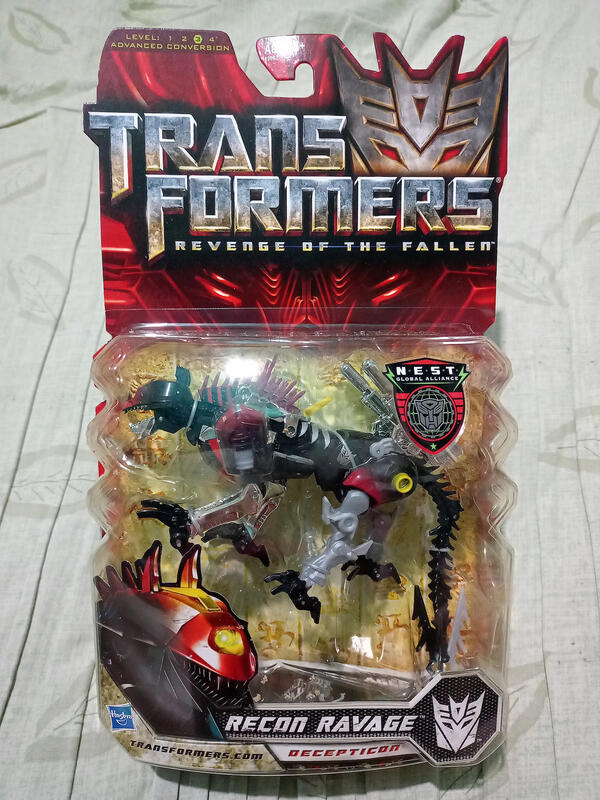 現貨只ㄧ 全新未拆絕版品 代理版 ROTF NEST 狂派 D級 RECON RAVAGE偵察戰犬機器狗 雷射鳥音波震波 | 露天市集 | 全 ...