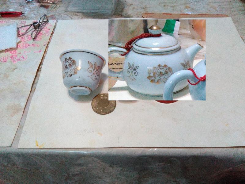 白瓷小供杯 茶壺組  描金蓮花 佛桌用