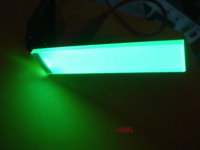 【全冠】3.3吋液晶螢幕背光板.8.2*1.9公分 綠燈 5V 免高壓版就會亮喔《vn905》