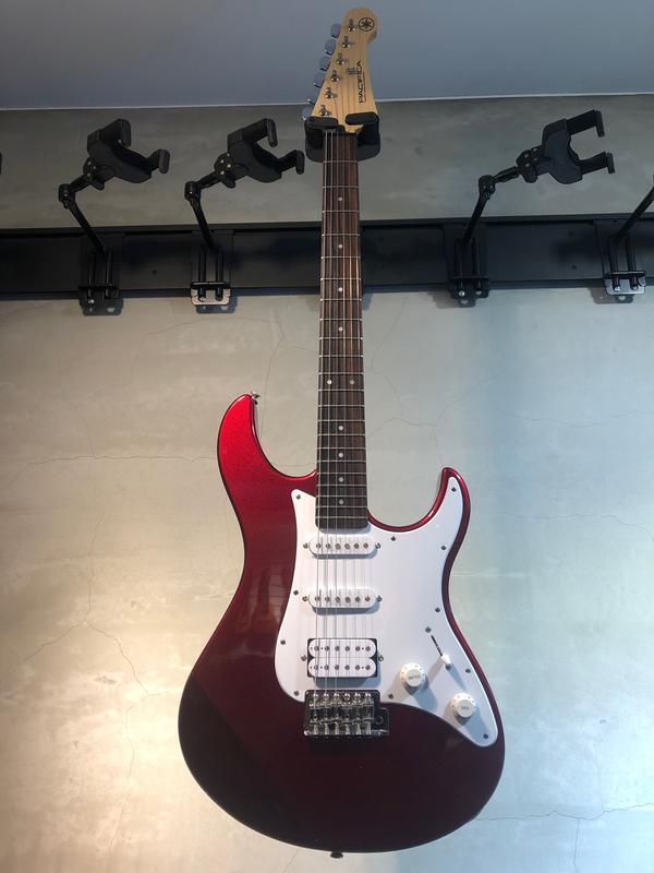 【六絃樂器】全新 Yamaha PAC 012 紅色電吉他 印尼廠 / 現貨特價 2023最新公司貨