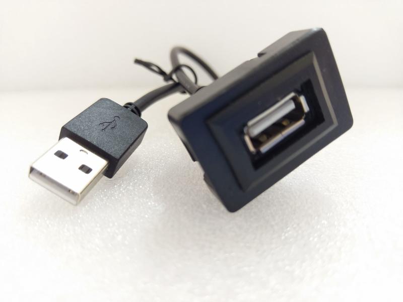TOYOTA 對應豐田車系開關孔 USB外接插孔 專用 適用 安卓機 DVD主機 汽車音響 USB延長線 威馳 凱美瑞 